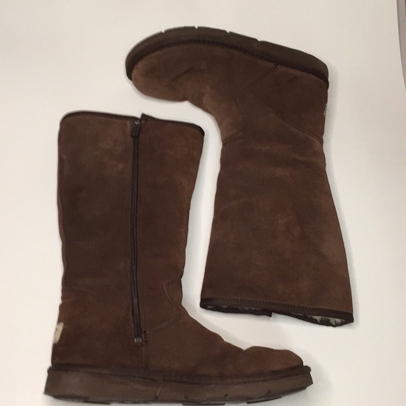 UGG Shoes - Ugg Sunset Tall Boot Side Zipper Chocolate size 6